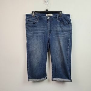 Levi's Cropped Jeans